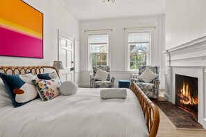 مكواة/لوح كي وواي فاي وملاءات أسرّة