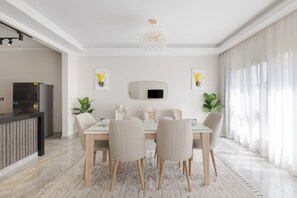 Dining - Al-Sawah  Upper Duplex 3BR – Eastown Sodic (New Cairo)