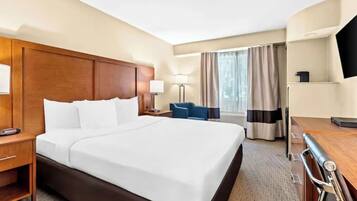 Iron/ironing board, free WiFi