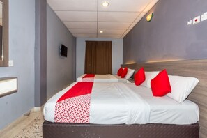 Family Room | Free WiFi