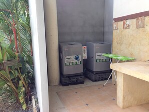 Room, 1 Bedroom, Smoking | Property grounds