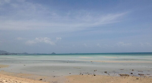 Room, 2 Bedrooms, Smoking | Beach