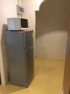 Room, 2 Bedrooms, Smoking | Interior