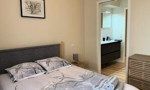 Iron/ironing board - Houses & Villas for 4 People (Aix-les-Bains)