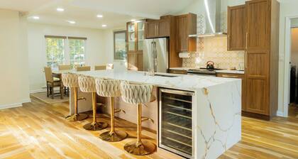 Luxury 3BR retreat min. from Trilith Studios, QTS & Soccer Training Facility.