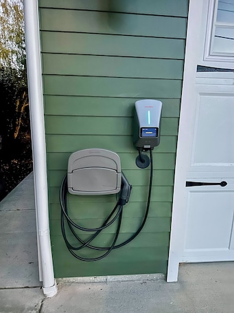 Property grounds. New Camas Apartment • Private Entry + EV Charging