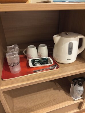 Free WiFi - Hotel La'i Laurel (Tokyo)