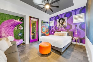 7 bedrooms, desk, travel cot, WiFi - Back Stage Villa7BR/Gameroom (Indio)