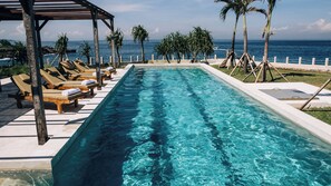 Pool - Naluna - Luxury Glamping Resort in Nusa Lembongan (Lembongan Nusa, Kabupaten Klungkung)
