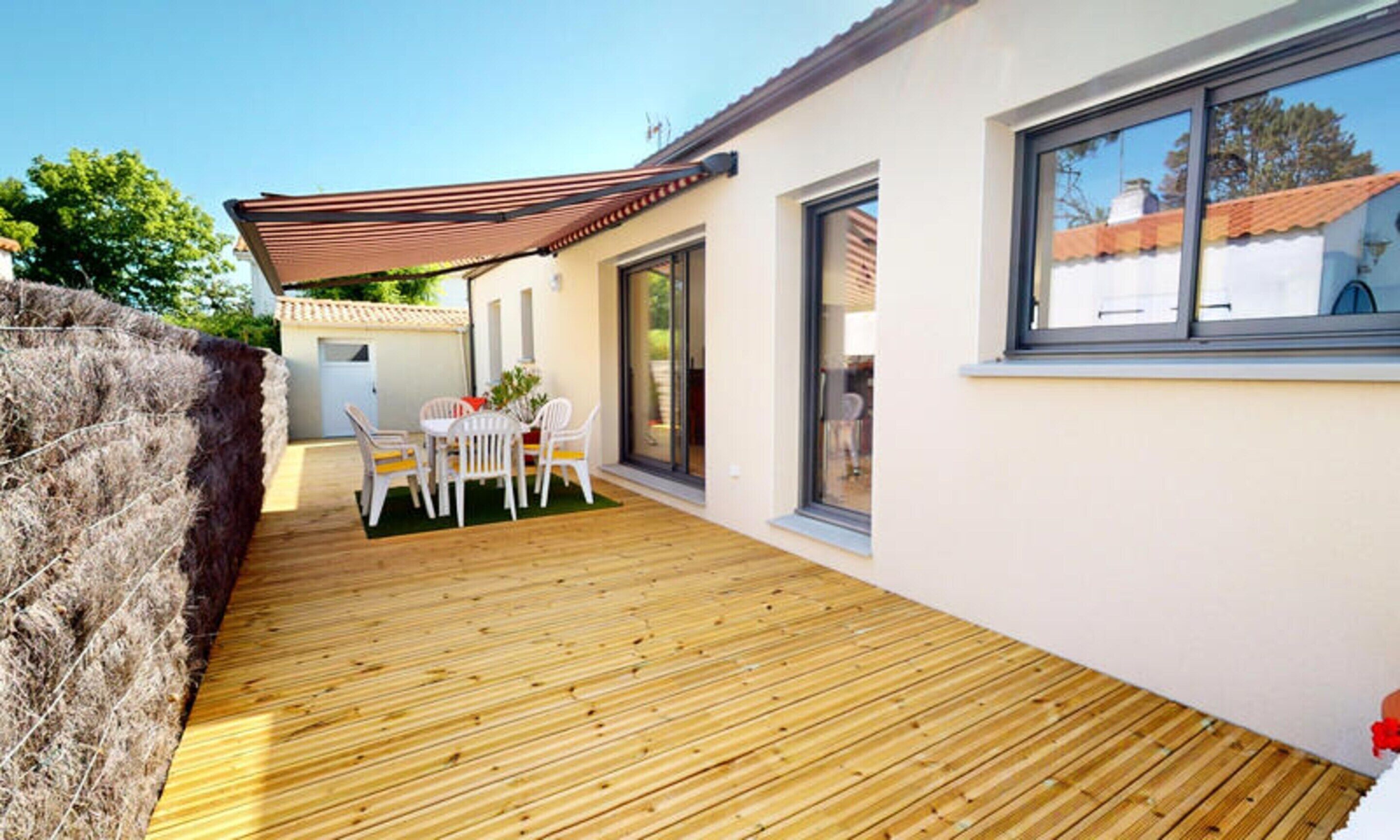 Khu ẩm thực ngoài trời