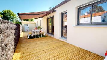 Khu ẩm thực ngoài trời