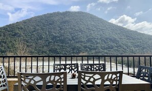 Outdoor dining - Apartments for 6 People (Avene)