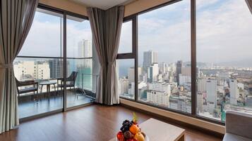 In-room safe, desk, laptop workspace, blackout curtains