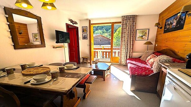 Unclassified image, 1 of 3, button - Pleasant One-bedroom Apartment With Large Balcony, Sleeps 4/6 (Vallouise-Pelvoux)