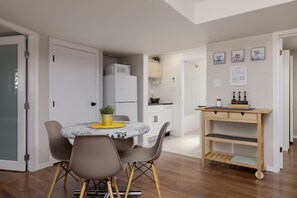 Apartment | 2 bedrooms - Coho Trailside Comforts (Squamish)