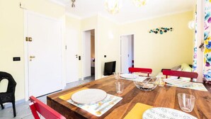 Dining - Apartment in Antibes Near Provencal Market (Antibes)