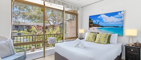 2 chambres, fer et planche à repasser, accès Internet, draps fournis