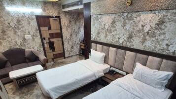 Standard Room, Balcony, City View | Desk, laptop workspace, free WiFi