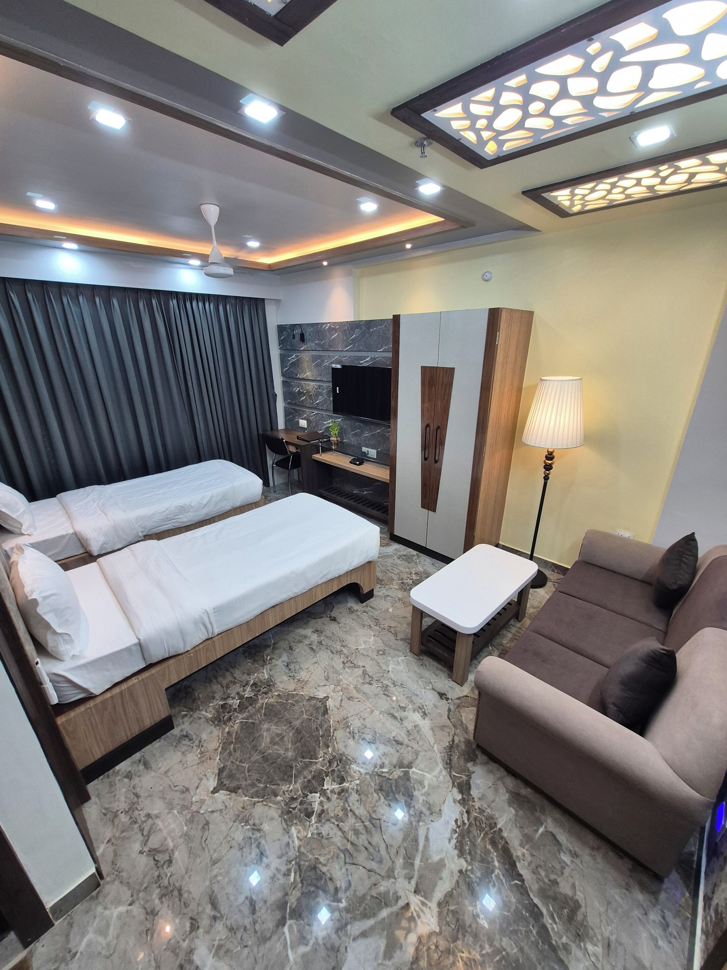 Standard Room, Balcony, City View | Desk, laptop workspace, free WiFi