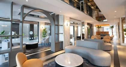 Aston Emidary Bangka Hotel and Conference Center