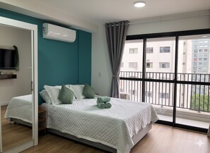 1 bedroom, iron/ironing board, free WiFi, bed sheets - Modern studio apartment in downtown São Paulo / Comfort and convenience (São Paulo)