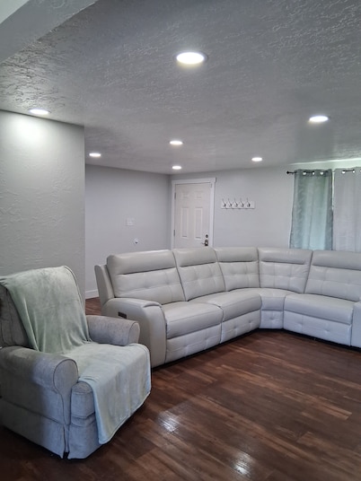 Cozy home near The Maverick Center in West Valley City!
