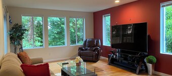 Wonderful 3-bedroom house with AC in Seattle