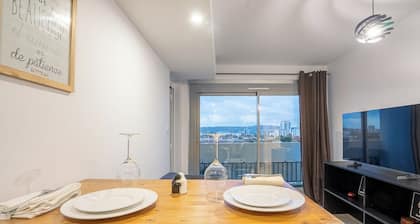 Bel appartement 2 chambres Ă Toulouse
Appartement moderne proche du centre
T3