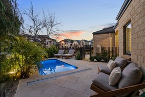 Pool - Cottesloe Shorehouse (Cottesloe)