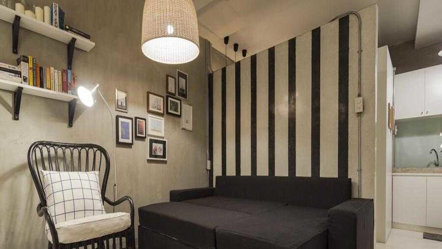 Executive Elegance Luxe Suite for Travelers