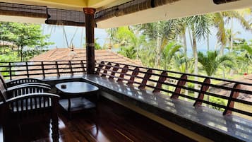 高級客房, 花園景觀 | 陽台景觀