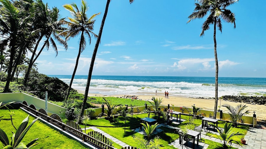 Maadathil cottages & Beach resort