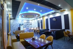 Bar (en la propiedad)