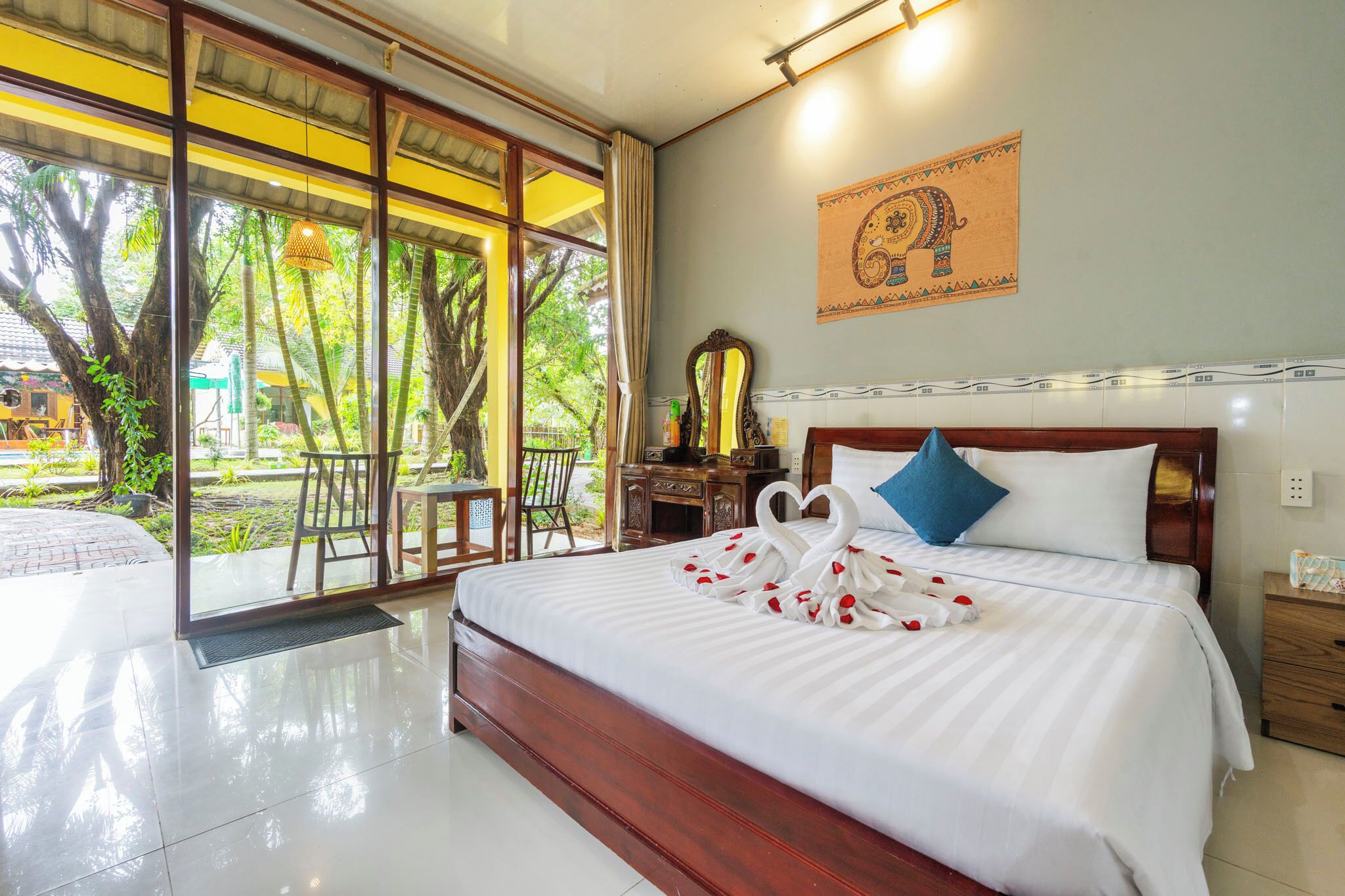 Bungalow, pemandangan kolam renang | Wi-Fi gratis