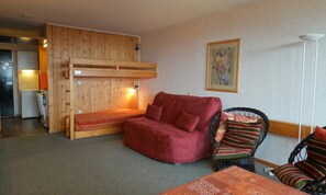 Interior - Studio for 4 People in Arc 1600 Close to the Slopes and Shops (Bourg-Saint-Maurice)