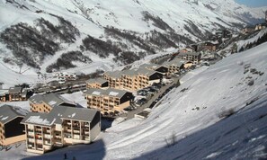 Aerial view - Functional Apartment Close to the Slopes Balcony Covered Garage (Les Belleville)