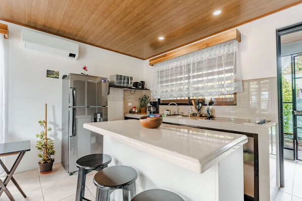 Private kitchen - Cozy Dream House #1 (La Fortuna)