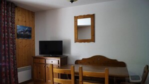 Interior - Apartment in Saint Sorlin Near Ski Slopes (Saint-Sorlin-d'Arves)
