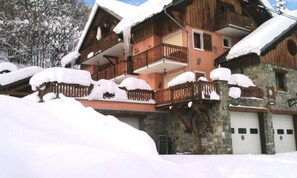 Exterior - Studio Cabin for 4 People, 3, South-facing (Valloire)