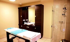 Spa - 2-room Apartment With Sleeping Alcove for 4/6 People (Les Belleville)