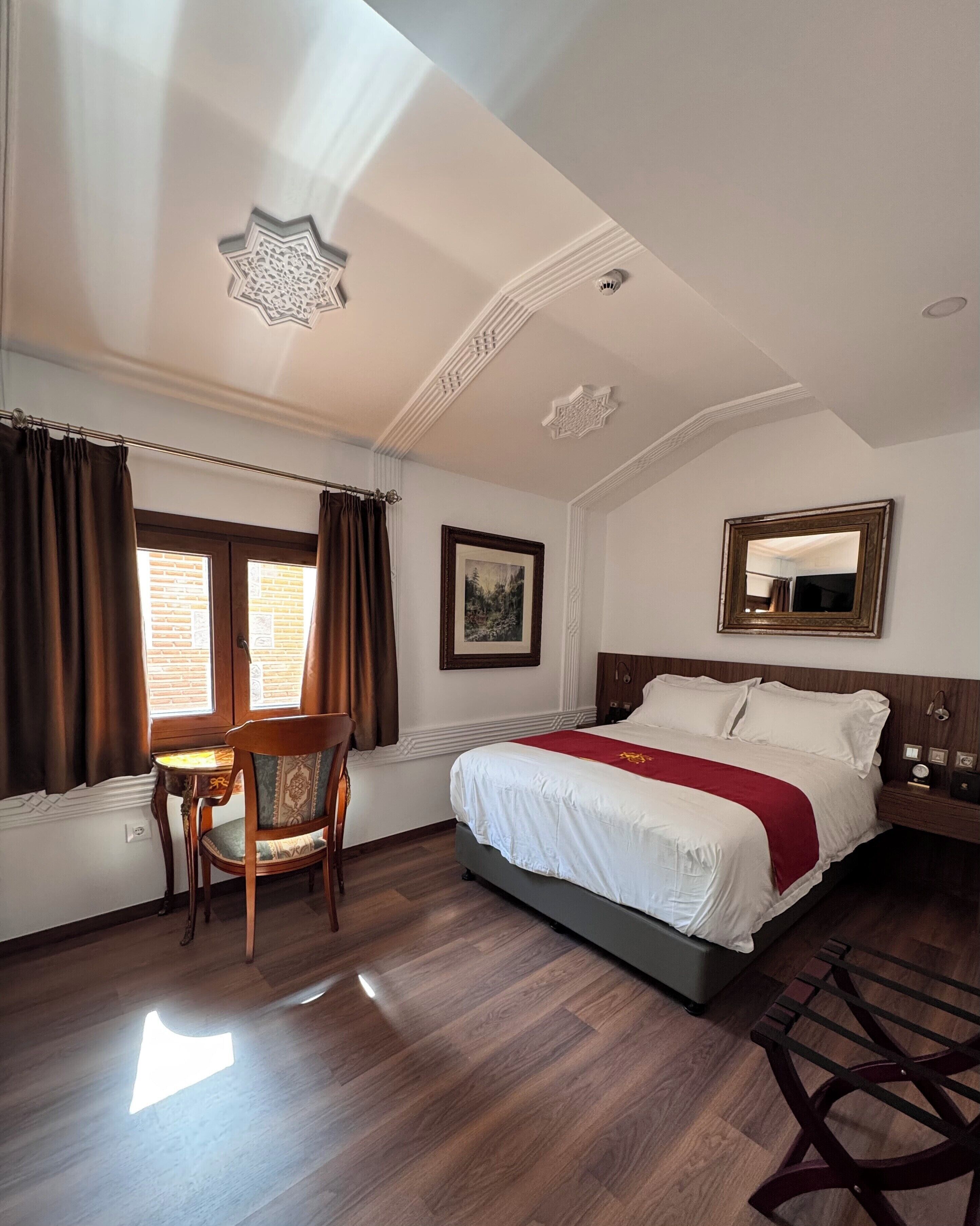 Gallery Double Room, City View | Egyptian cotton sheets, premium bedding, down duvets, free minibar