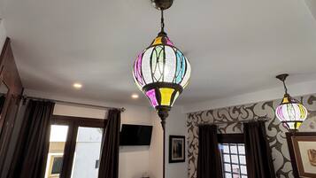 Habitación estándar doble, vistas a la ciudad | Sábanas de algodón egipcio y ropa de cama de alta calidad