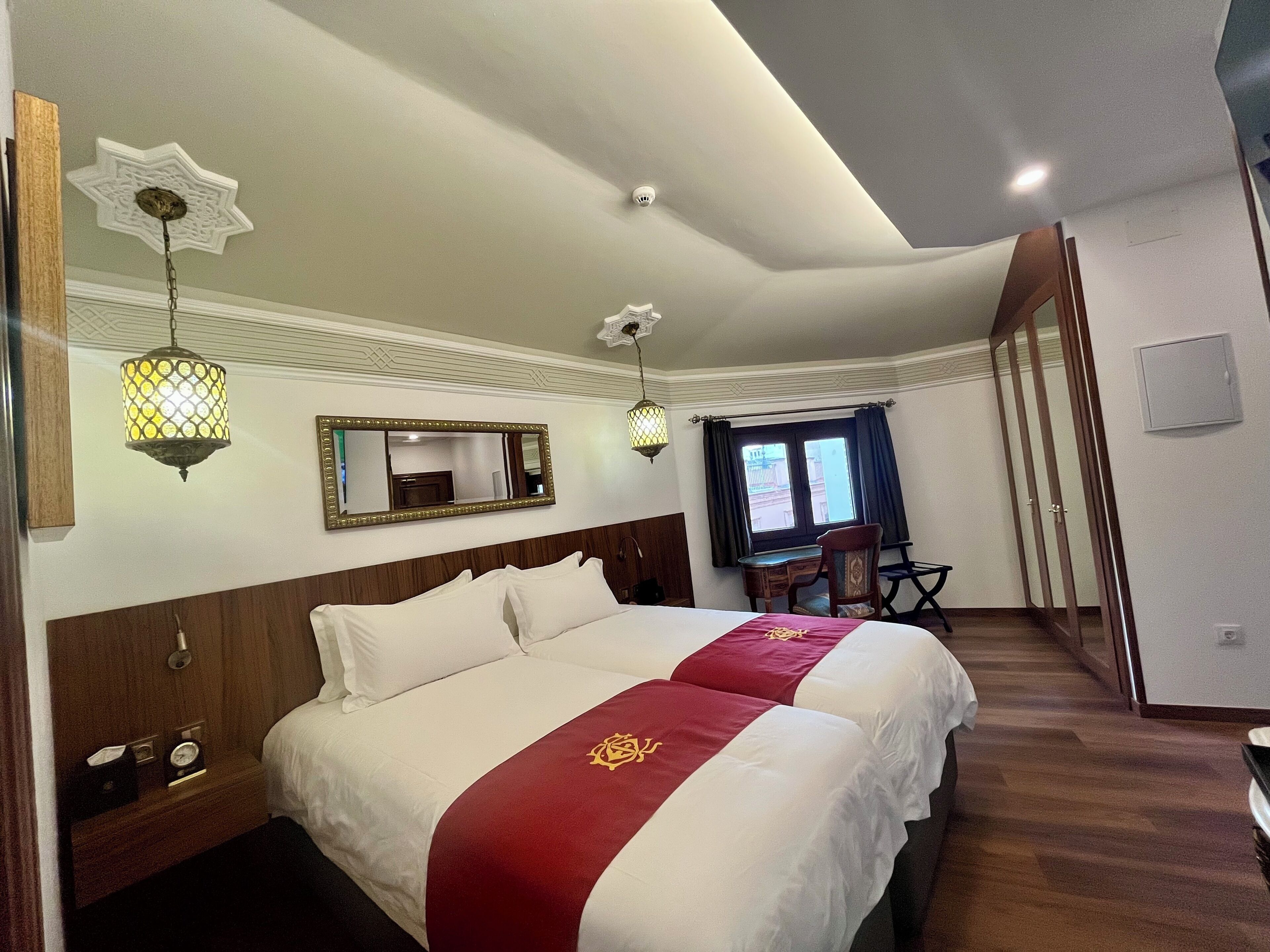 Exclusive Twin Room | Egyptian cotton sheets, premium bedding, down comforters, free minibar