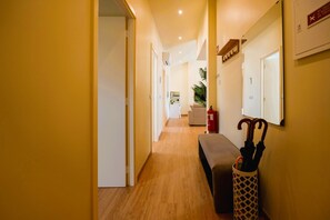 Interior - City Oasis - Suite C (City Center) (Ponta Delgada)