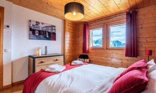 Chalet in Manigod Near Beauregard Plateau