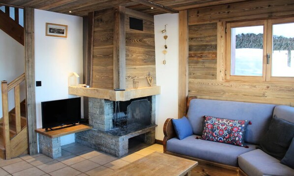 Living area - Apartment in Le Chinaillon Near Ski Slopes (Le Grand-Bornand)