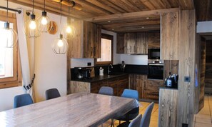 Dining - Apartment in Le Chinaillon Near Ski Slopes (Le Grand-Bornand)