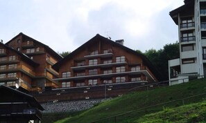 Exterior - Beautiful, Bright Apartment in Meribel, 150m From the Morel Chairlift, Close to Shops (Les Allues)