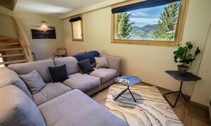 Living area - Chalets for 6 People (Les Allues)