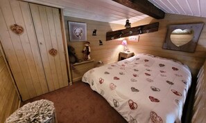 Room - Apartment Near Mont Chery Ski Lift (Les Gets)